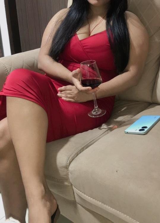 hot call girls in Mumbai